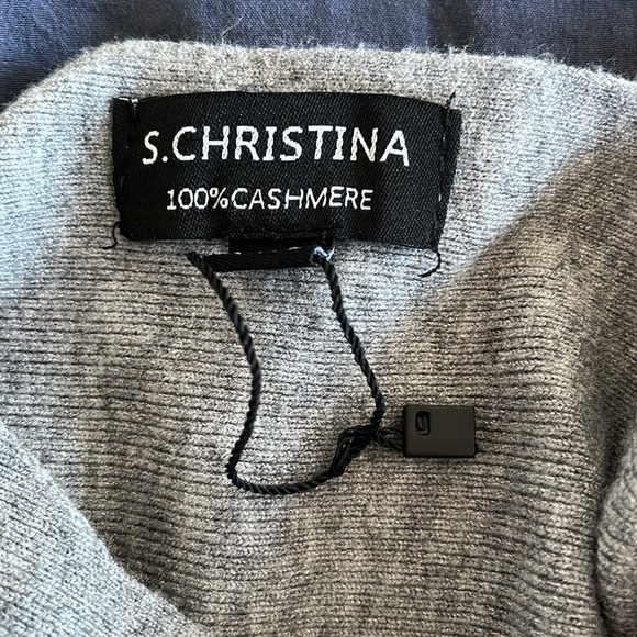 S Christina Cashmere Sweater, grey with rhinestones, size L/XL - Picture 3 of 6
